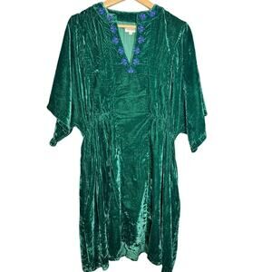 Dahlia Teal Velvet Embroidered Midi Kaftan Dress with Pockets Size: Large